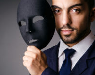 21_222_0006-ImposterSyndrome-Blog-1024×686-1 two-face fraud